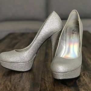 Shii Closed Toe Sparkly Heels